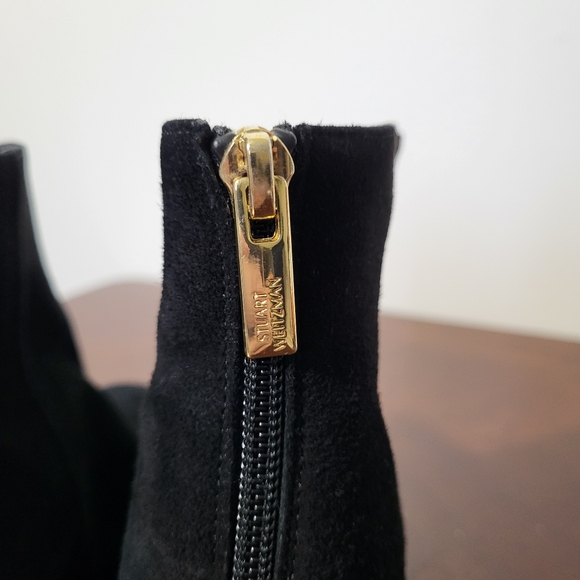 Stuart Weitzman Black Suede Bacari Ankle Boots with Pearl Embellished Heel 5.5 M - Picture 7 of 12